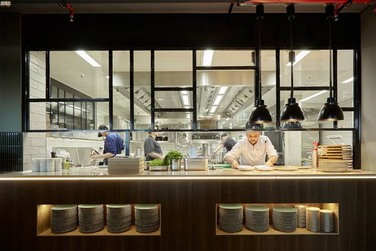 Live dabei, wenn in der offenen Küche des LaSala wahre Wunder geschehen – hier werden köstliche Gerichte gezaubert!